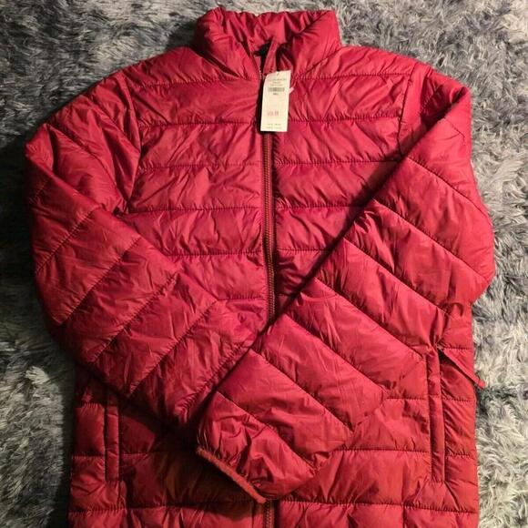 Women’s Abercrombie And Fitch Red Puffer Size Small  (YT-483)‎ New With Tags - Picture 2 of 13